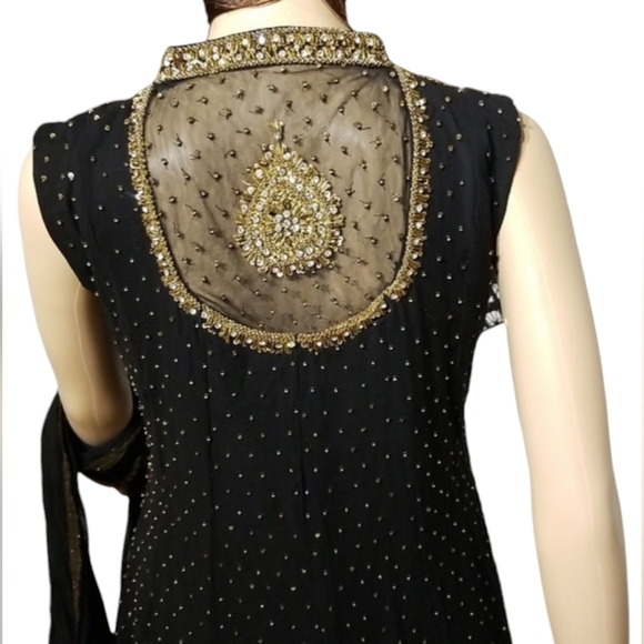 Ethnic Indian Ladies Embroidered /Beaded Formalwear Dress / Sz S-M / Bla… - Picture 3 of 17